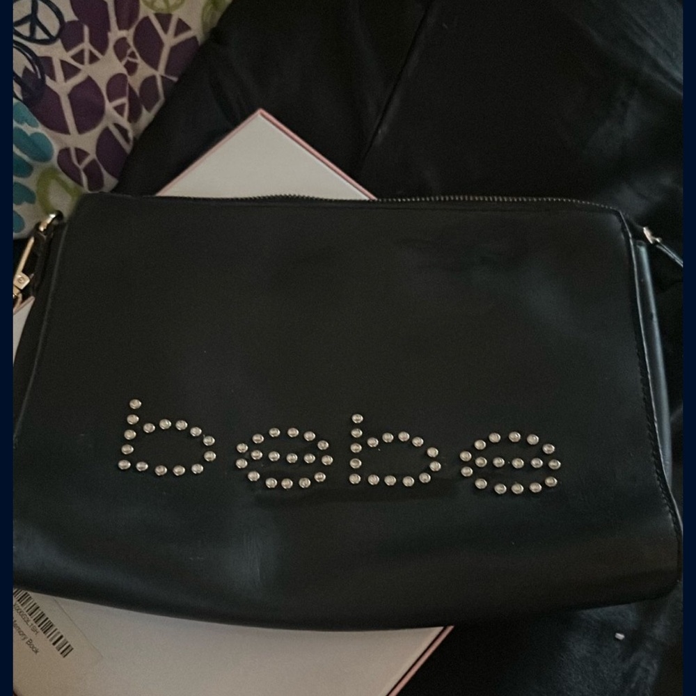 Bebe Clutch